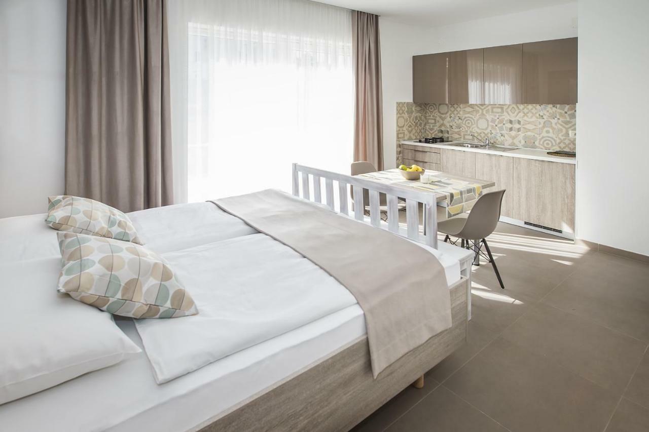 Apartments Capic Marin Baska (Krk) Exterior photo
