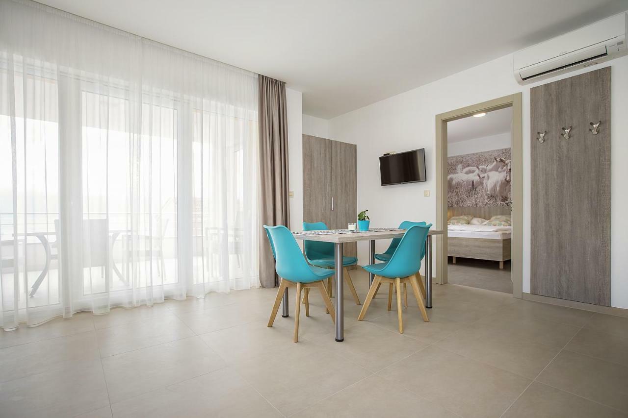 Apartments Capic Marin Baska (Krk) Exterior photo