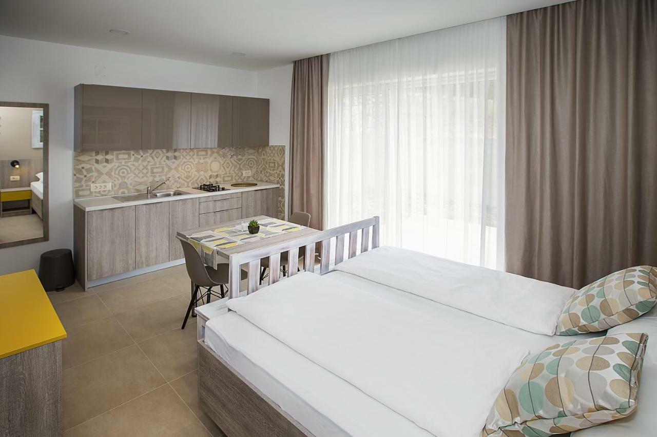 Apartments Capic Marin Baska (Krk) Exterior photo