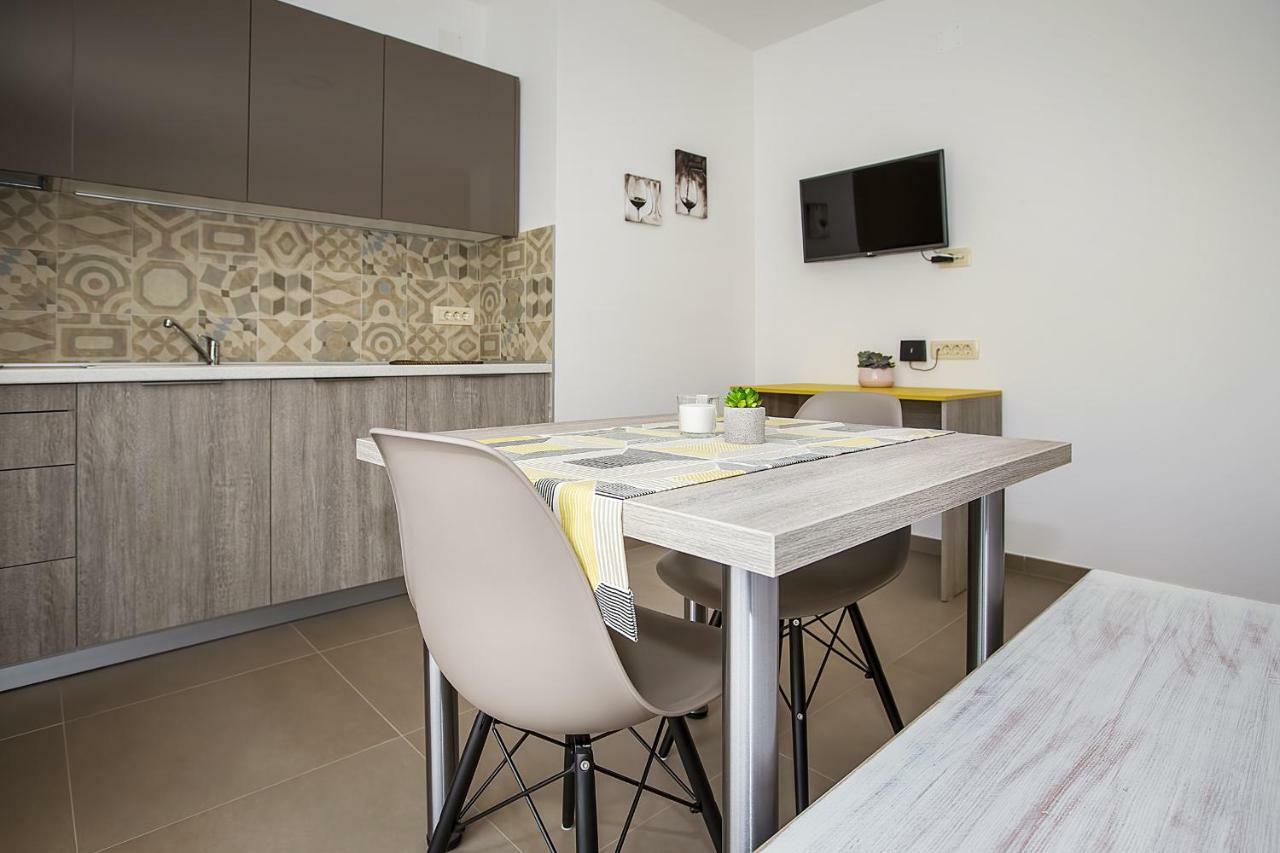 Apartments Capic Marin Baska (Krk) Exterior photo
